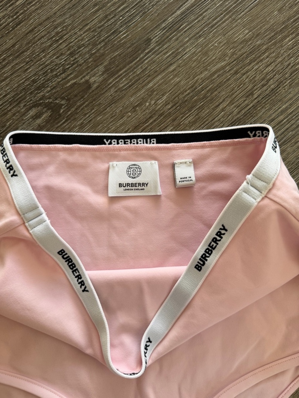 Burberry Light Pink High-Waist Girls' Briefs with Branded Waistband - Picture 3 of 8